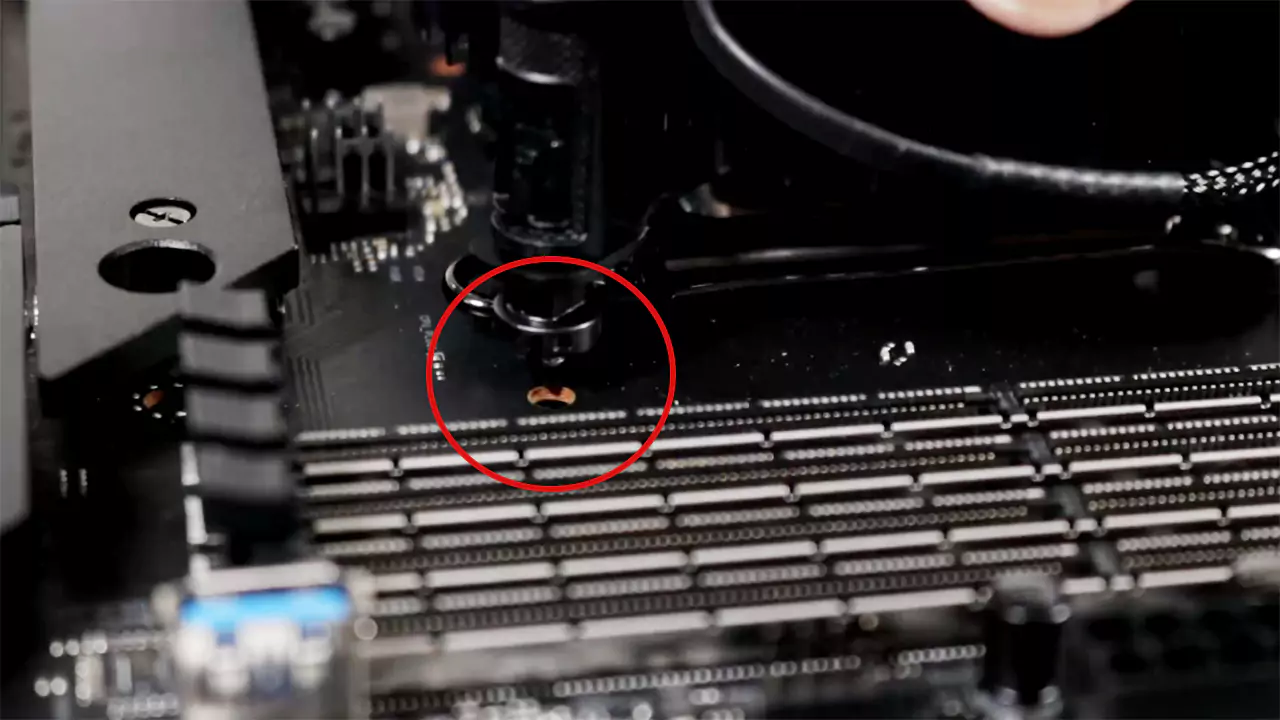 Install Intel Cooler RM1 RS1