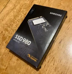 Samsung 980 box